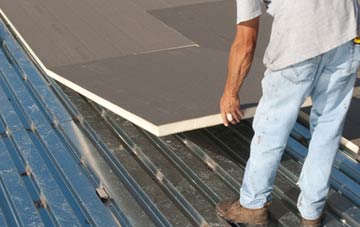 benefits of insulating New Bolingbroke flat roofing